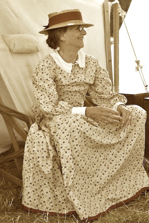 Shirley Stone, wife of Al Stone who portrays Gen. Robert E. Lee<br>Photograph: D. Valenza