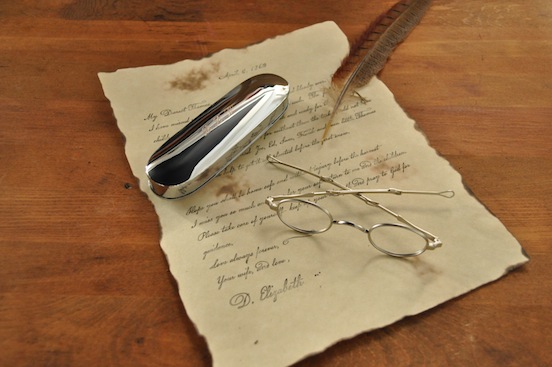 Historic Eyewear Company 1800's  Flip-Top Spectacle Case, with Oval spectacles<br>Photograph: D. Valenza