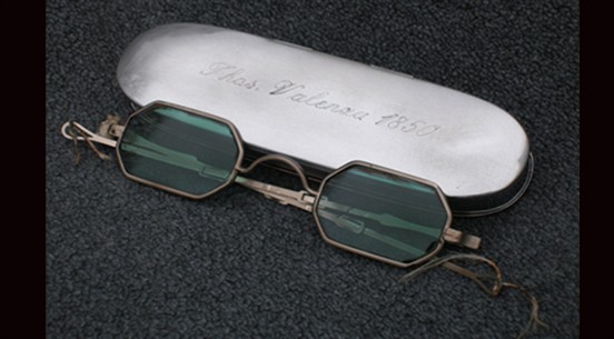 steampunk reading glasses